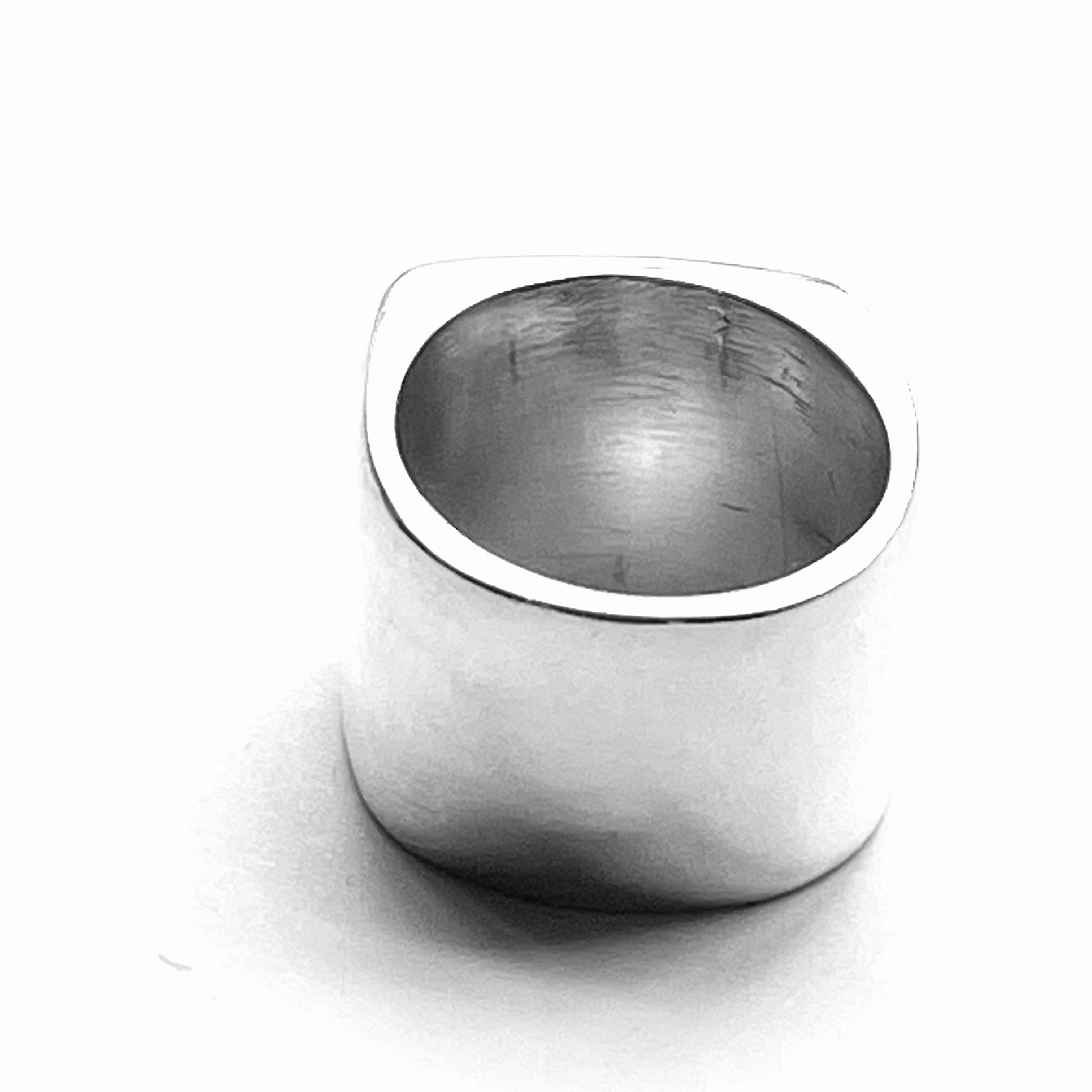 chunky signet ring