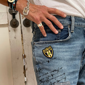 the silver cigar band
